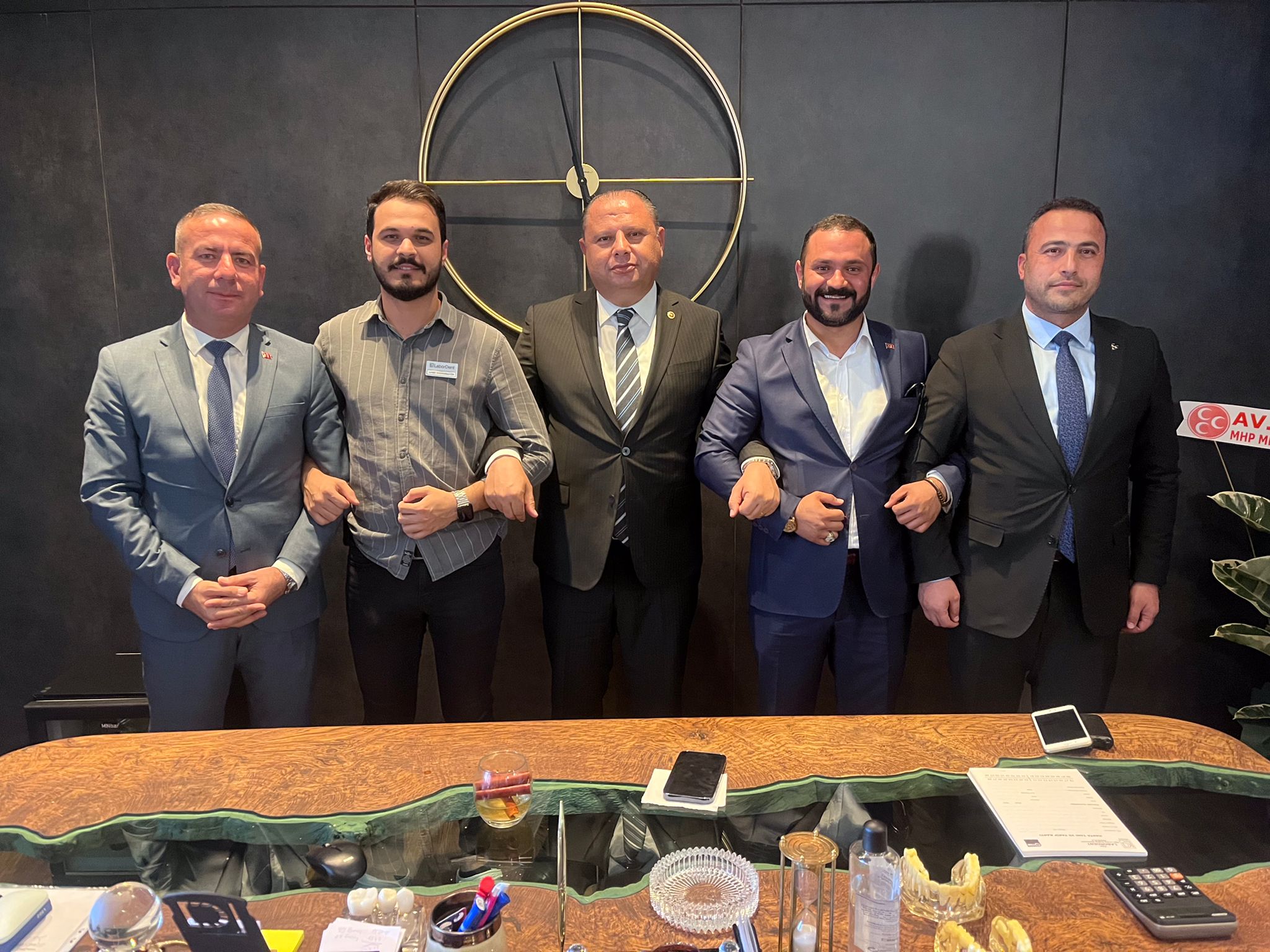 MHP Milletvekili Öztürk'ten Labordent'e hayırlı olsun ziyareti