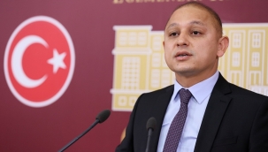 KAMUDA ÇALIŞAN SÖZLEŞMELİ İŞÇİLER KADROYA GEÇİRİLSİN 