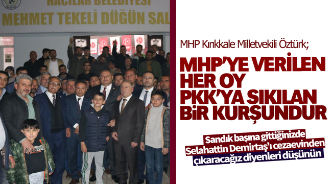 Hacılar Kasabası Öztürk'ün yanında
