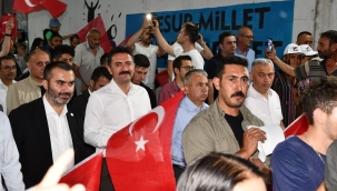  Kırıkkale Demokrasi Yürüyüşüne Katıldı, Gece Yarısına Kadar Nöbet Tuttu