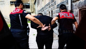 Kırıkkale'de dolandırıcılar yakalandı 
