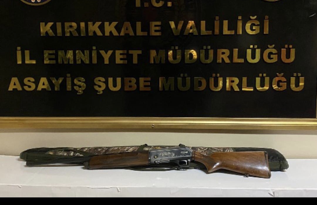 Kırıkkale'de ruhsatsız 6 silah ele geçirildi