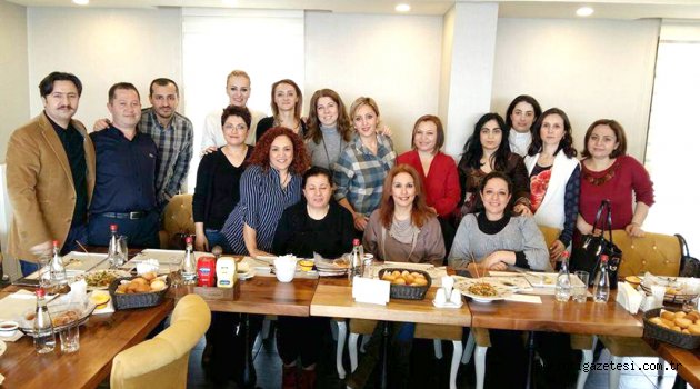 27 yıl sonra bir araya geldiler