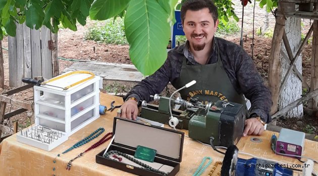 BÜYÜKCECELİ KÖYÜ’NDEN AVRUPA’YA TESBİH GÖNDERİYOR