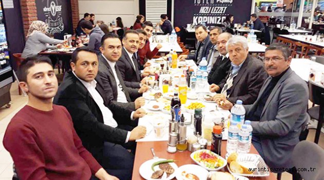 Emekliler için veda yemeği