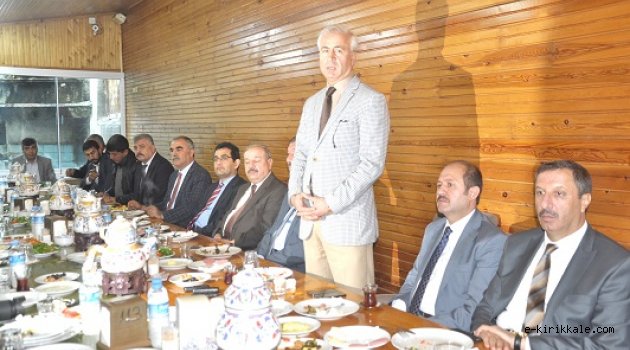 Milletin vekilleri milletin adıyla hizmet etmeli