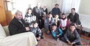 Yaşlı hastaları yalnız bırakmadılar 
