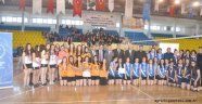 Okul sporları genç kızlar B voleybol turnuvası sona erdi