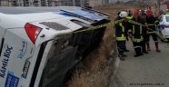 OTOGAR ÇIKIŞINDA OTOBÜS DEVRİLDİ