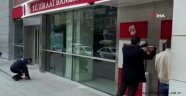 BANKA ÇALIŞANINDA COVİD-19 ÇIKTI ŞUBE KAPATILDI 