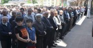 Akçelik dualarla uğurlandı