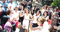 Gökdemir ve Erol ailesinin mutlu günü 