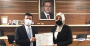 İLK DERS ERDOĞAN’DAN 