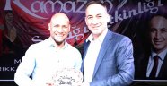 Tazeoğlu hayranlarıyla buluştu 